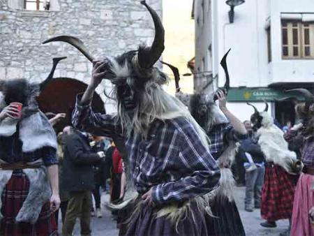 Imagen El Carnaval de Bielsa, declarado Fiesta de Interés Turístico de Aragón